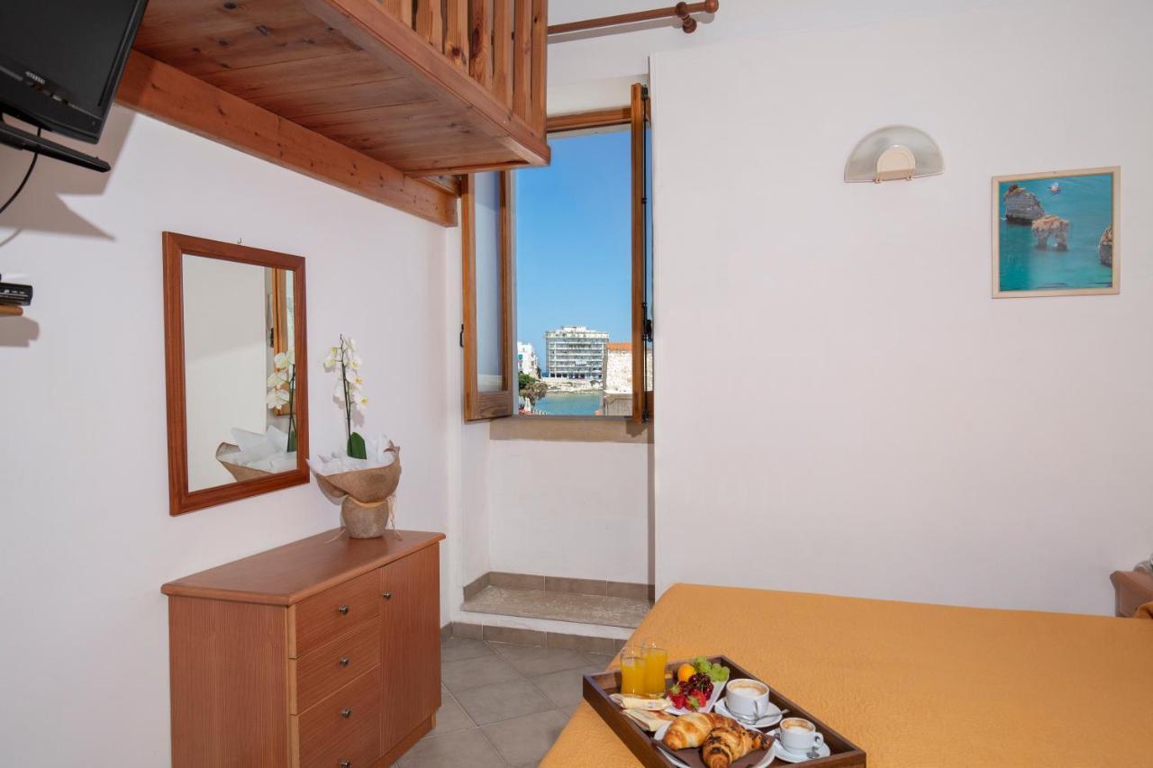 Hotel Punta San Francesco Vieste Ngoại thất bức ảnh