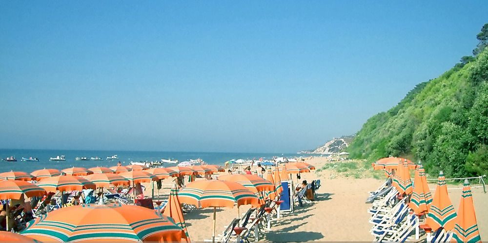 Hotel Punta San Francesco Vieste Ngoại thất bức ảnh