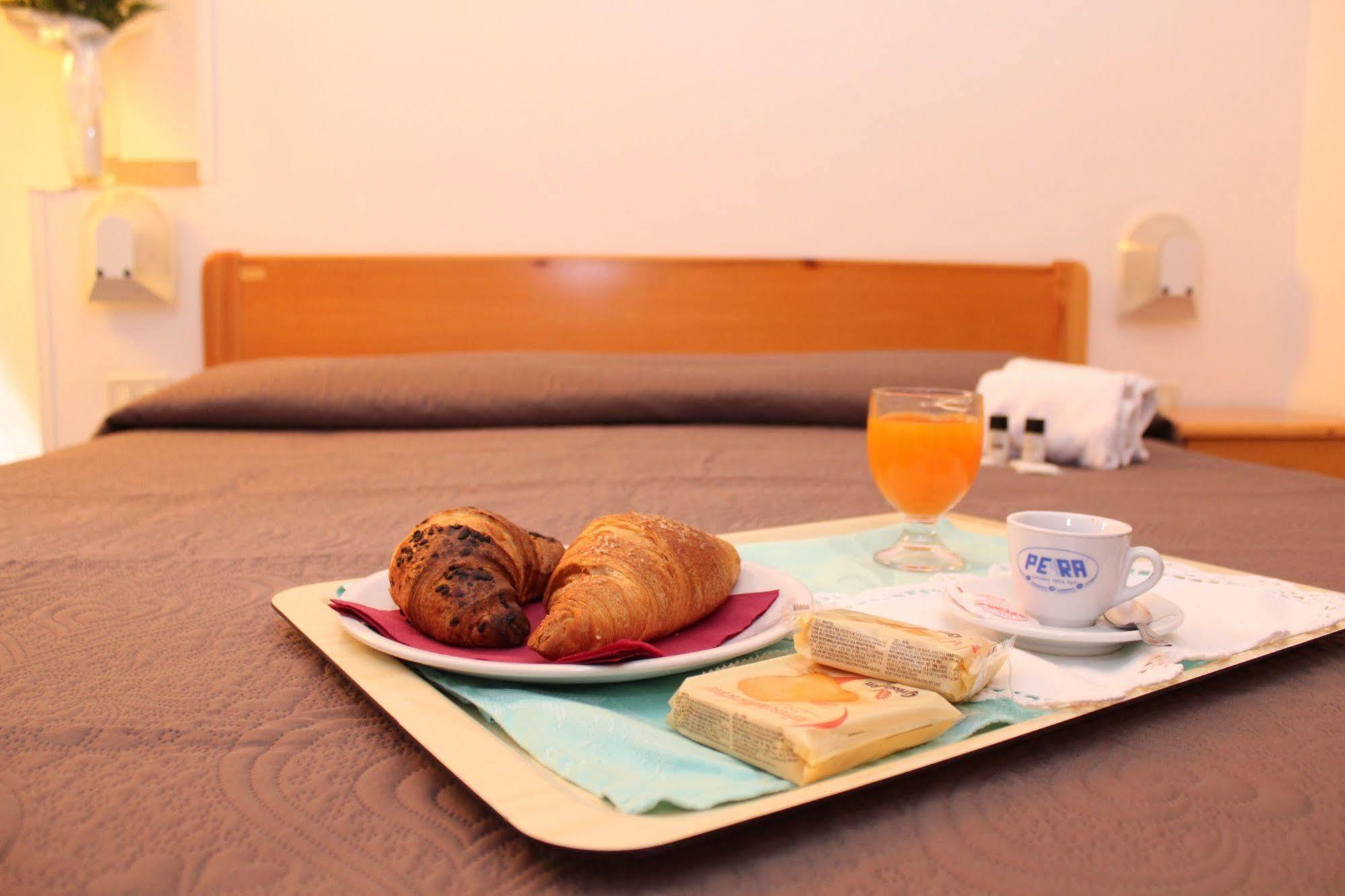 Hotel Punta San Francesco Vieste Ngoại thất bức ảnh